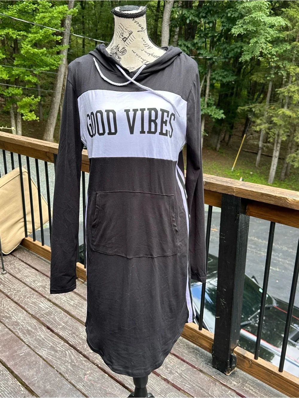 Ardene Black & White 'Good Vibes' Hooded Kids Dress